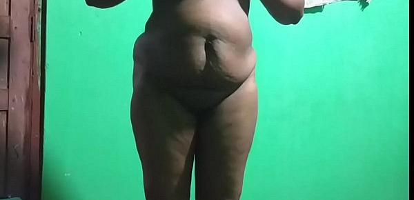  exposed big indian bhabi boobs